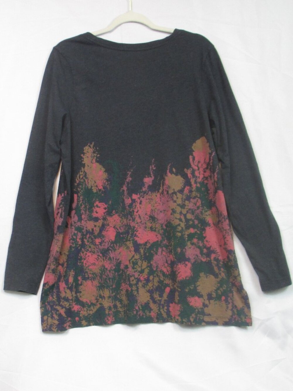 Peruvian Connection 100% Pima Cotton Floral Tunic Top Gray Pink Size Large L - Picture 2 of 9